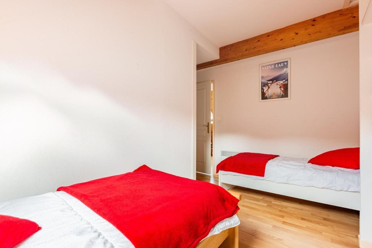Appartement Duplex Classe 4 Etoiles Plein Centre Village Сен-Лари-Сулан Экстерьер фото