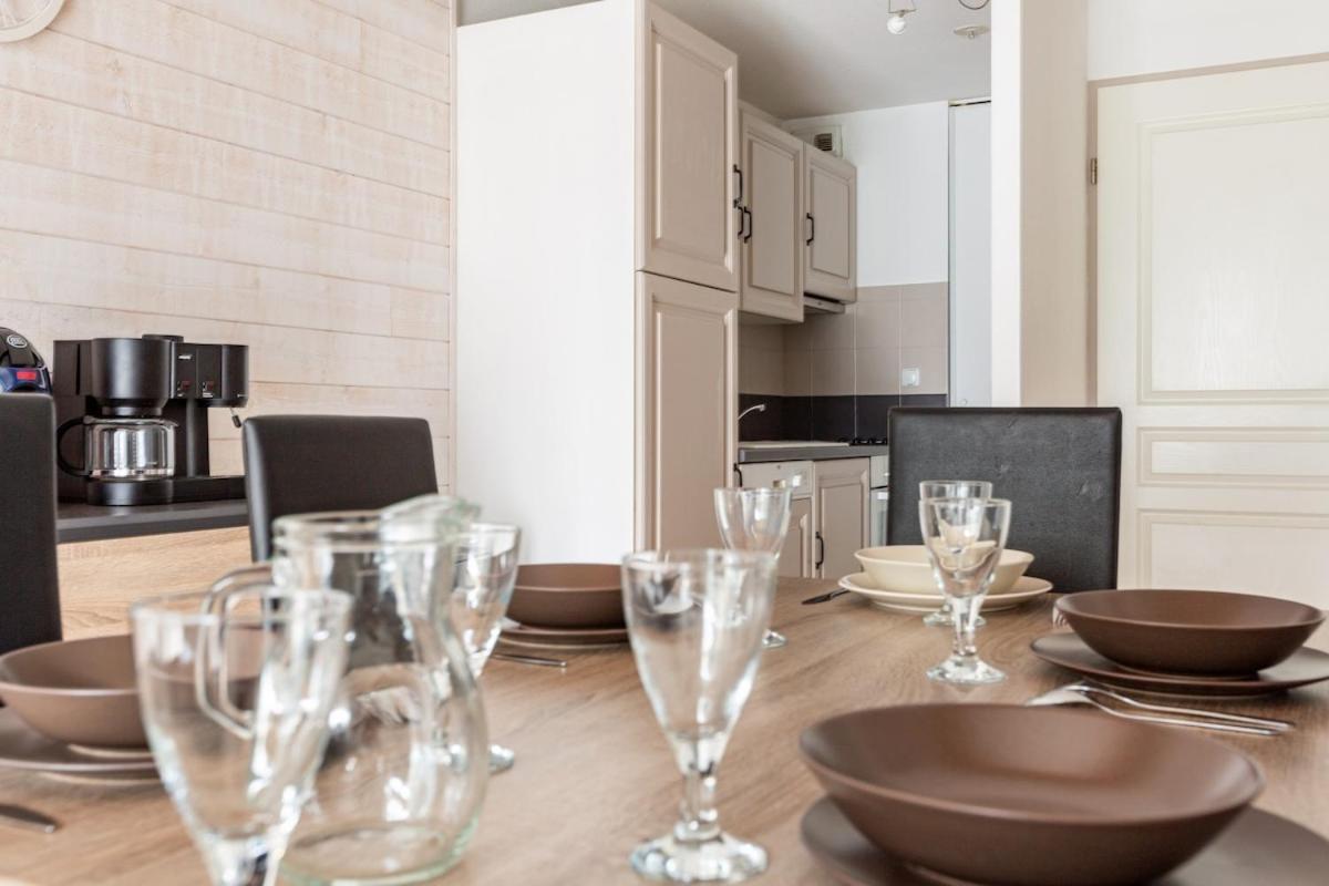 Appartement Duplex Classe 4 Etoiles Plein Centre Village Сен-Лари-Сулан Экстерьер фото